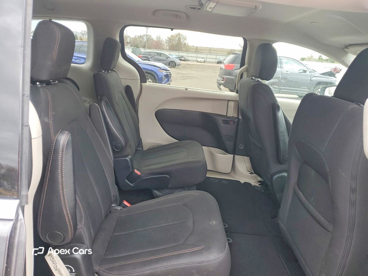 Chrysler Pacifica 2017