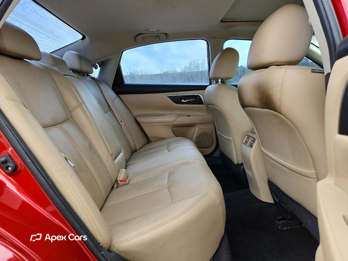 Nissan Altima 2016