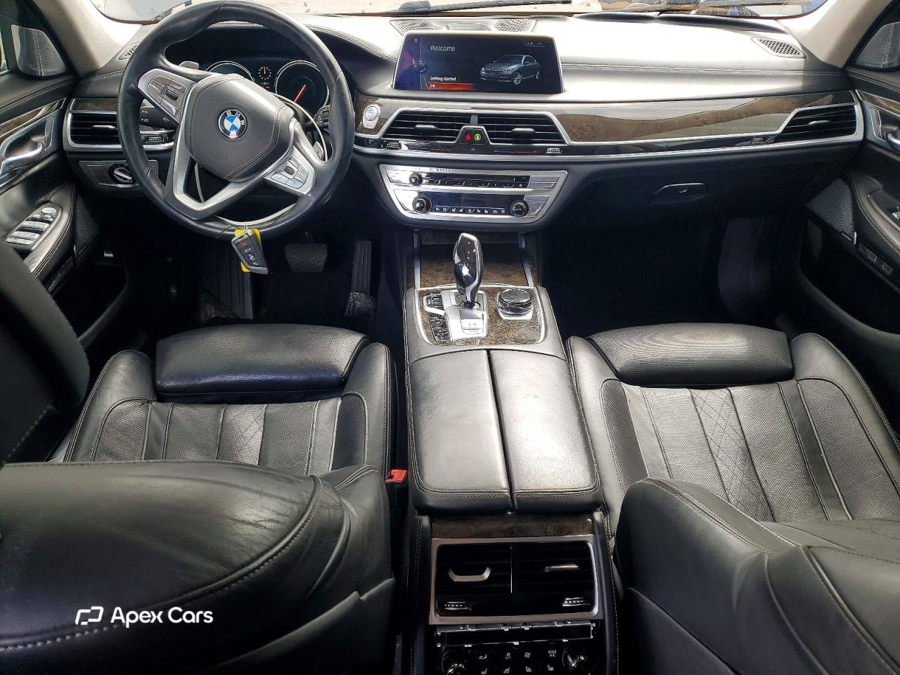 BMW Series 7 2016