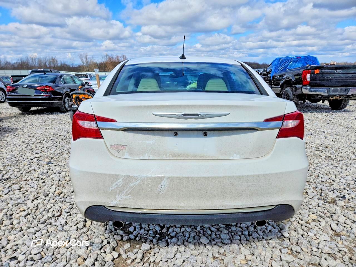 Chrysler 200 2012