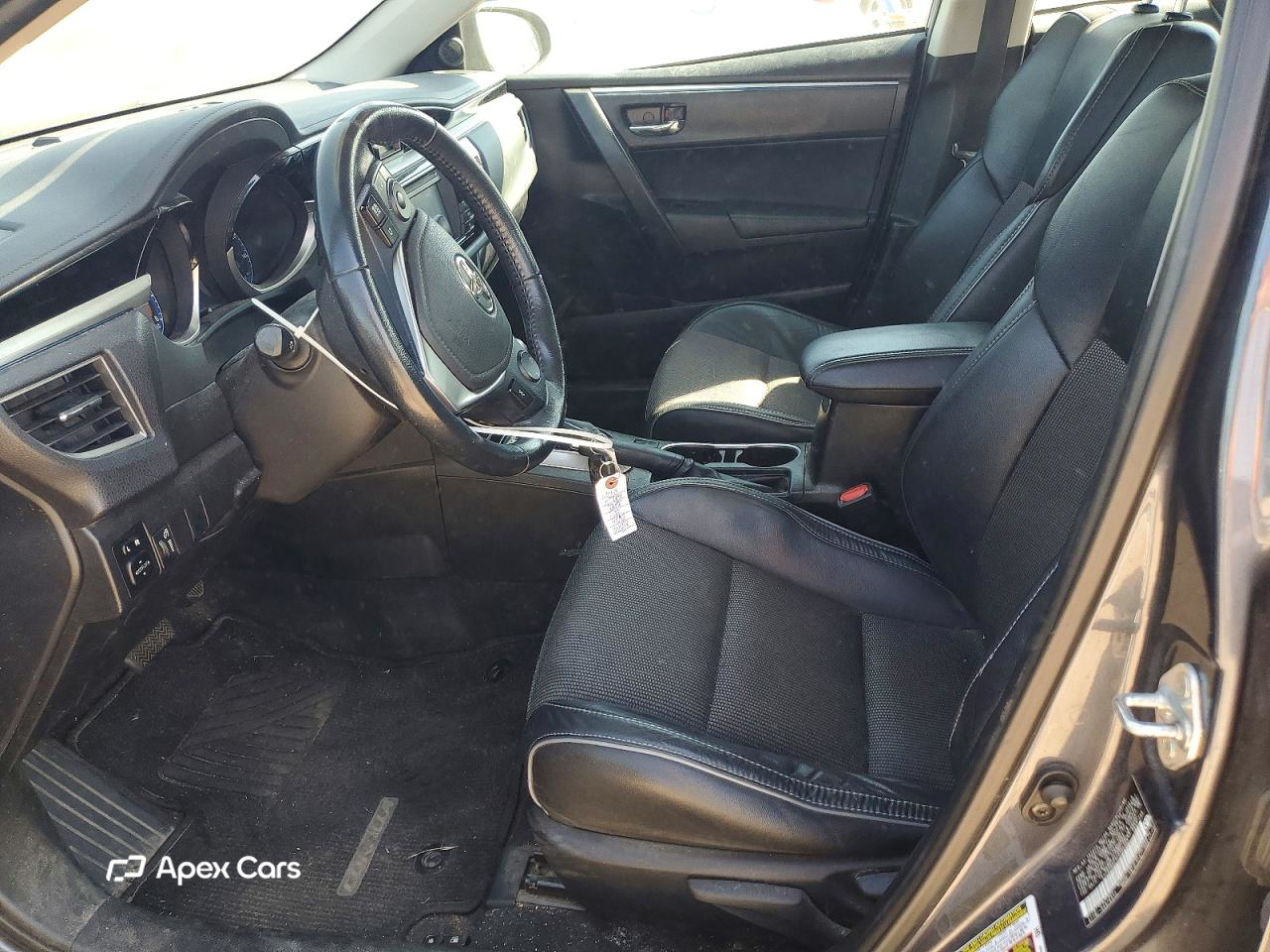 Toyota Corolla 2015