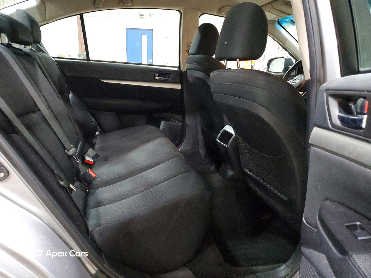 Subaru Legacy 2011