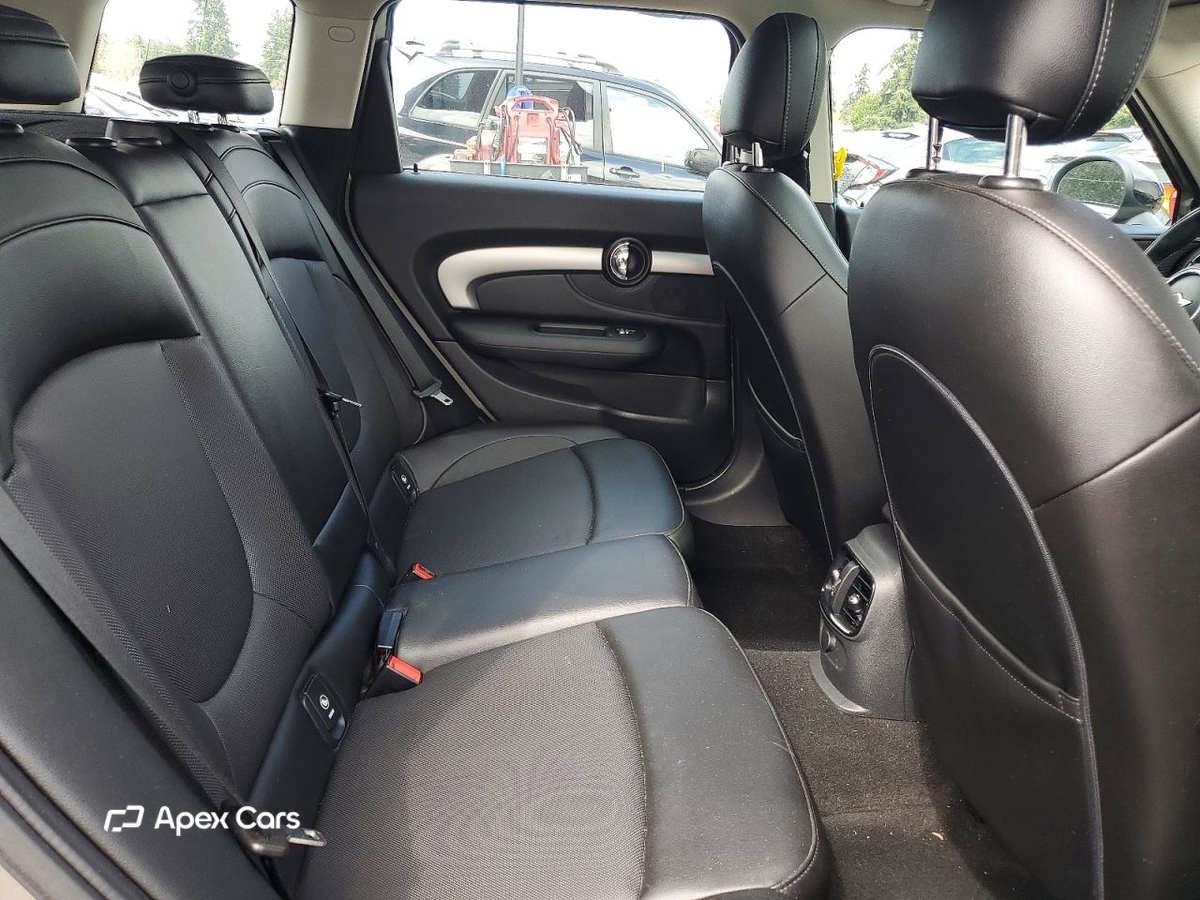 MINI Cooper 2016