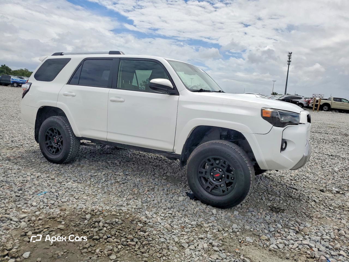 Toyota 4Runner 2024