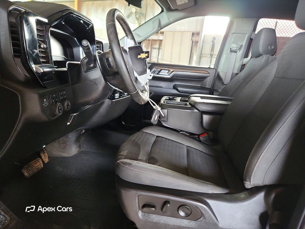 Chevrolet Silverado 2023