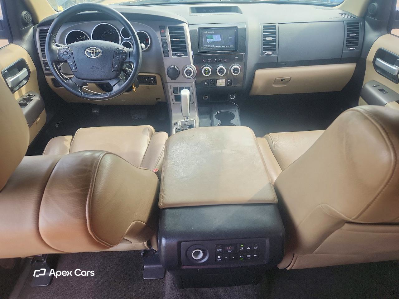 Toyota Sequoia 2012