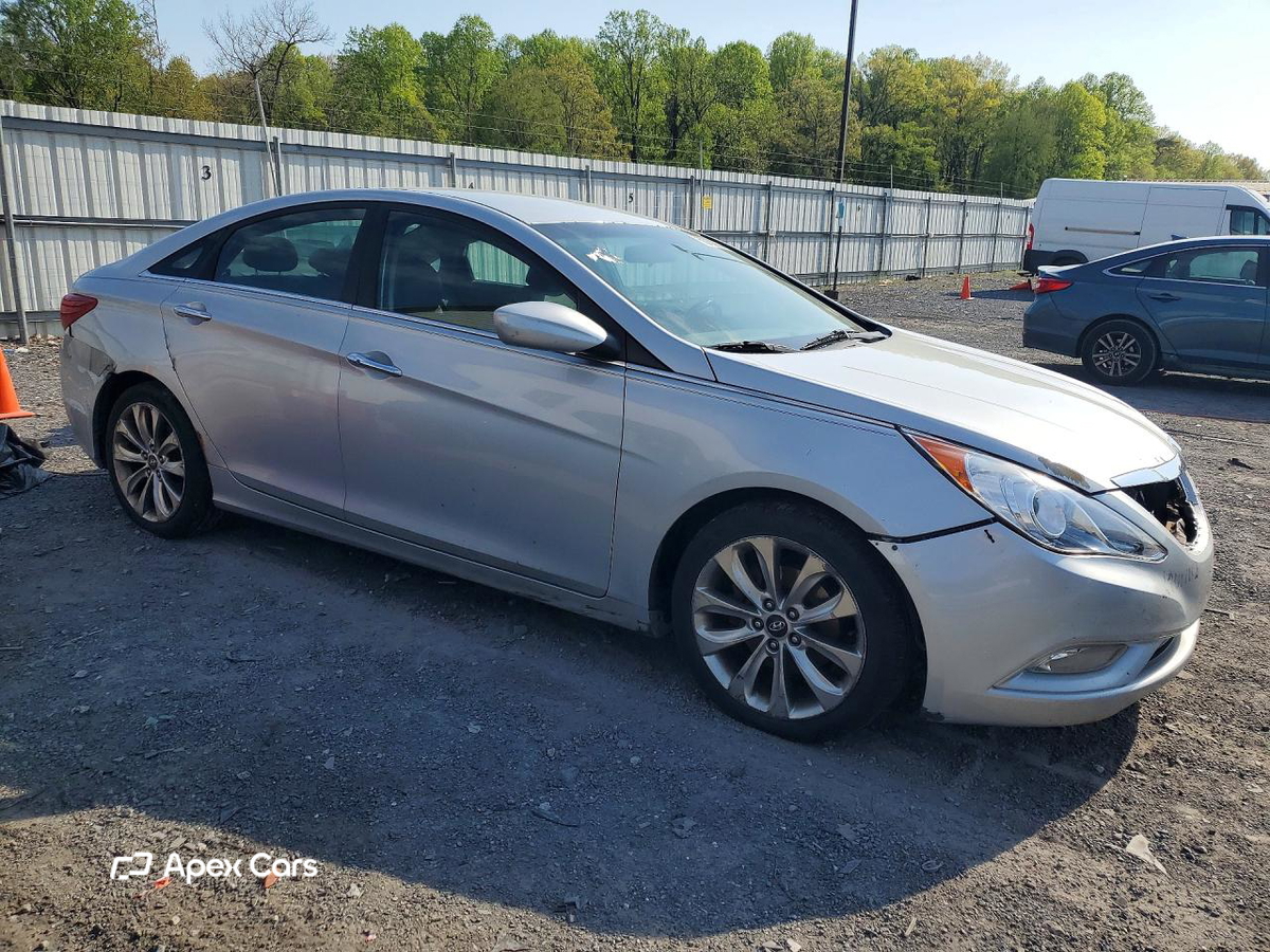 Hyundai Sonata 2011