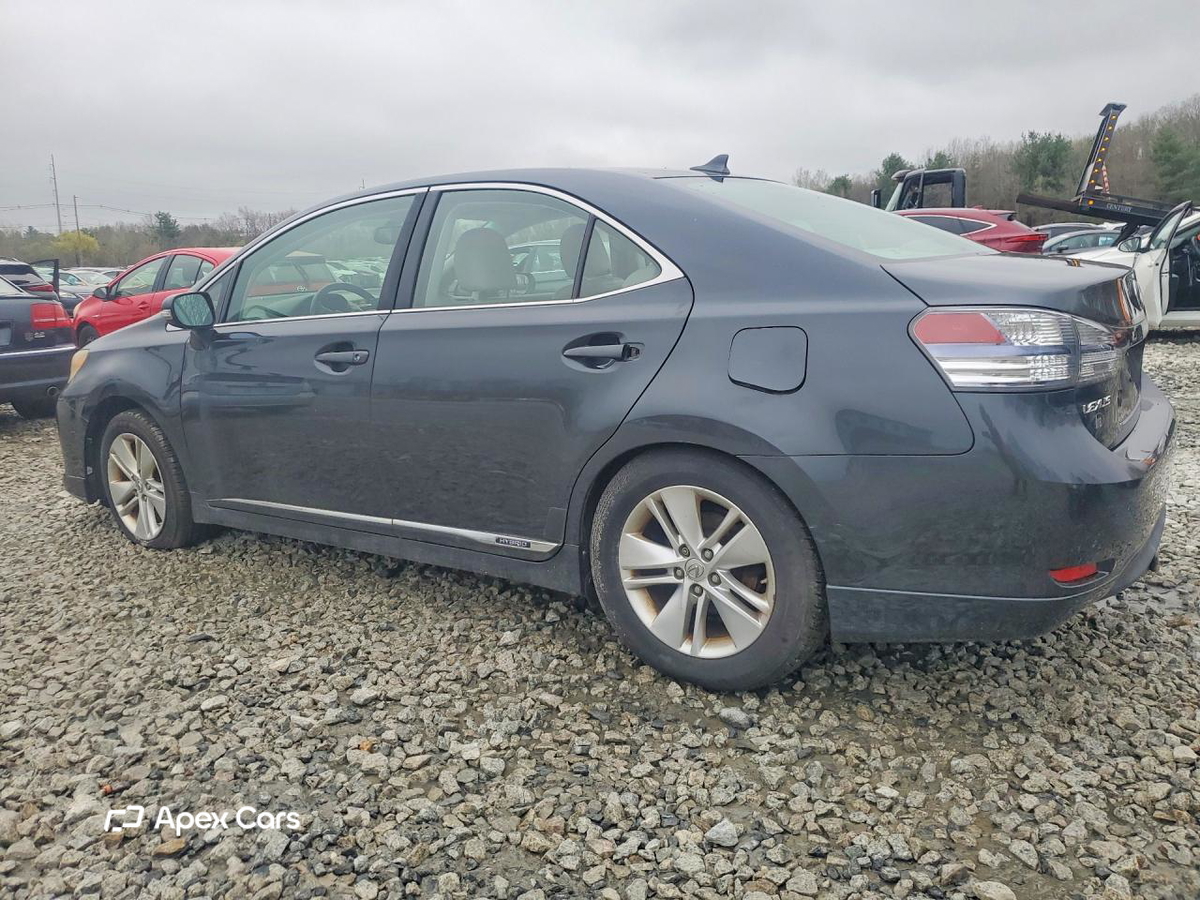 Lexus HS 2010