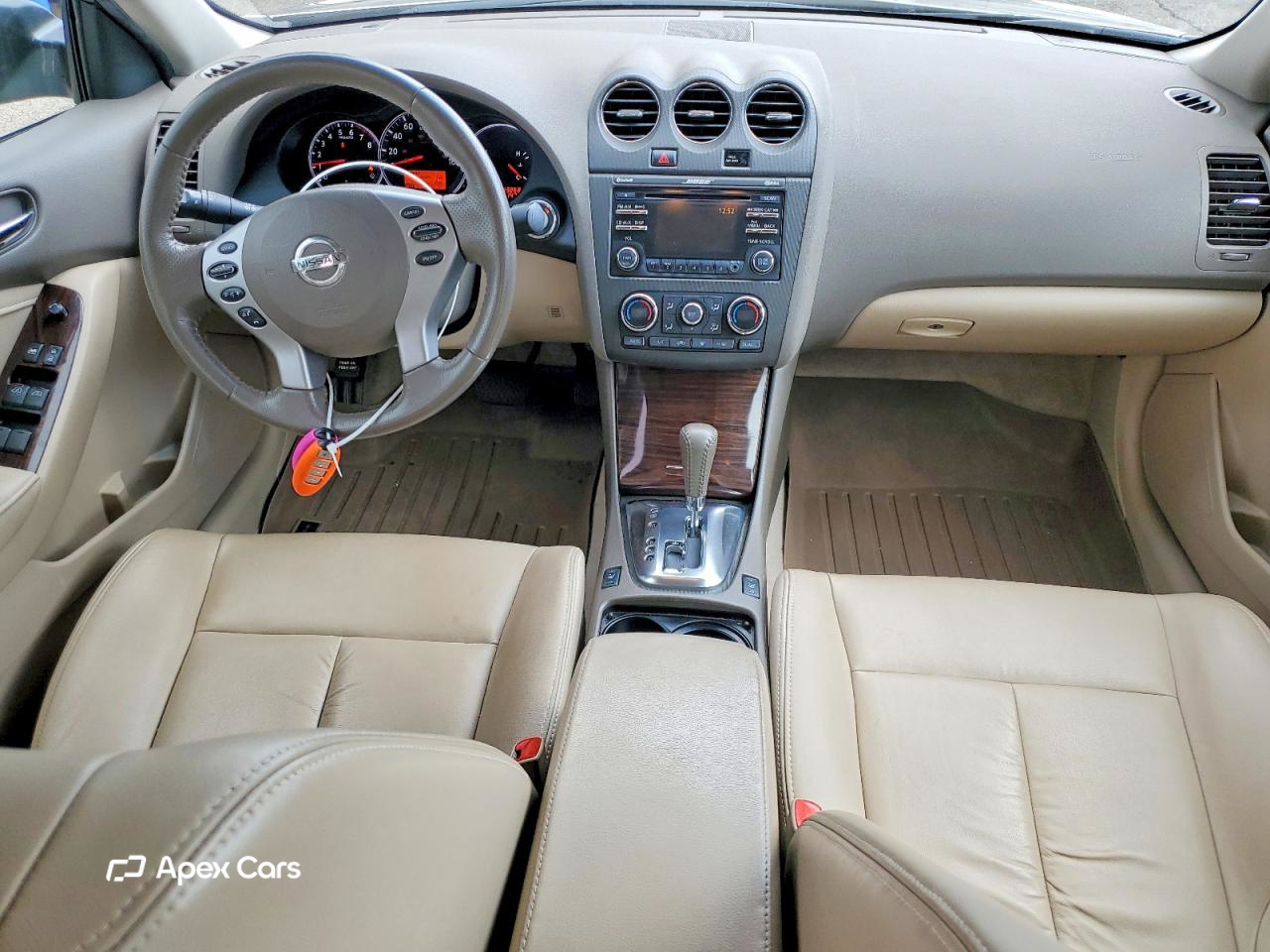 Nissan Altima 2012