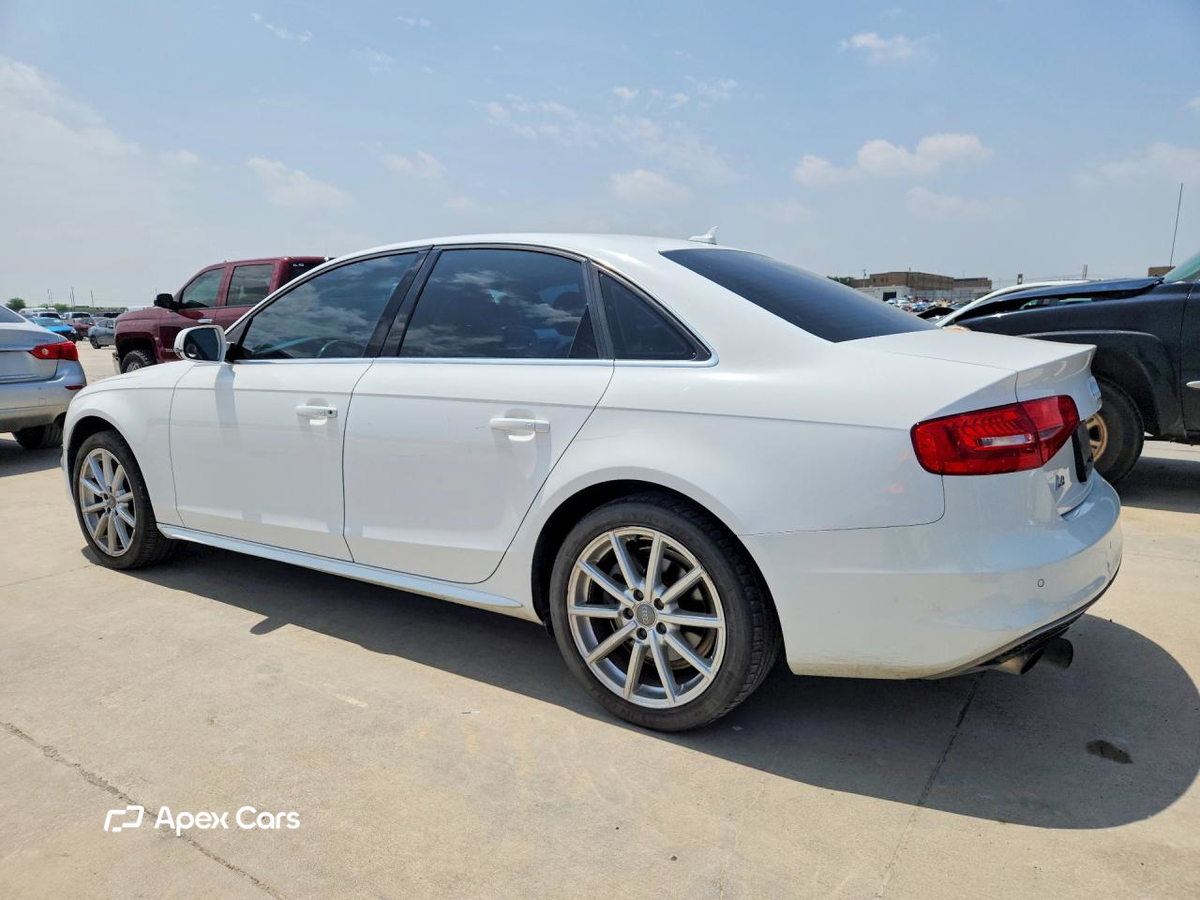 Audi A4 2015