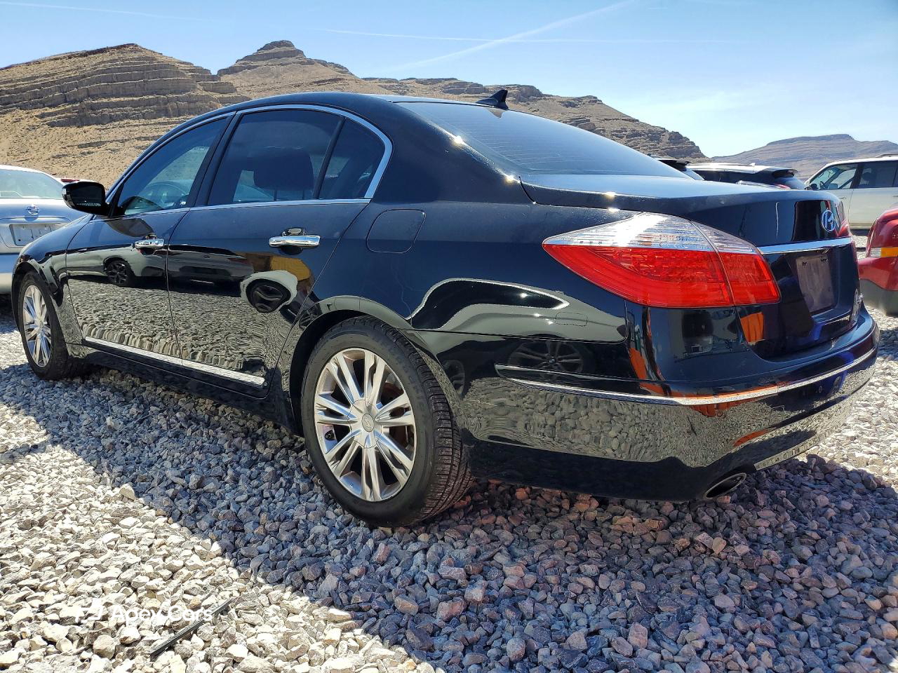Hyundai Genesis 2010