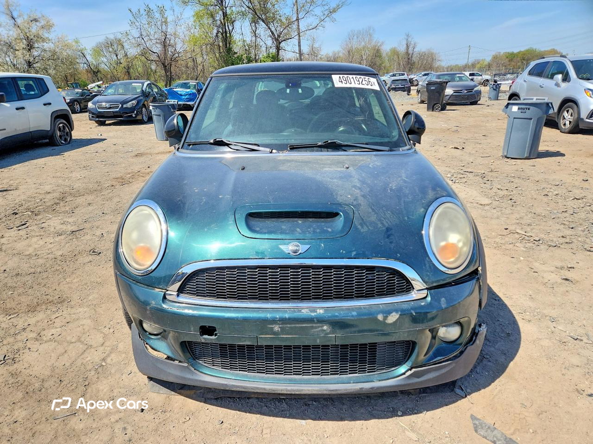 MINI Cooper 2010