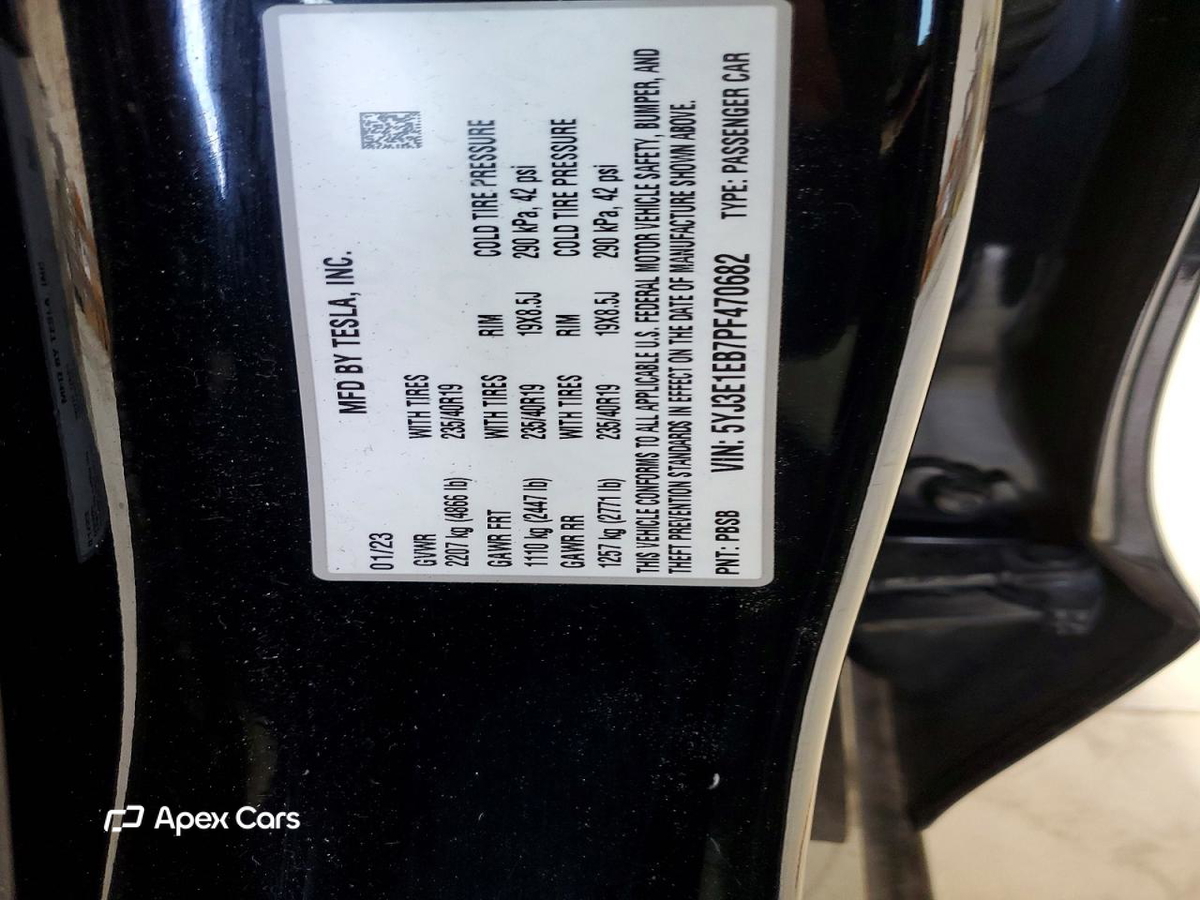 Tesla Model 3 2023