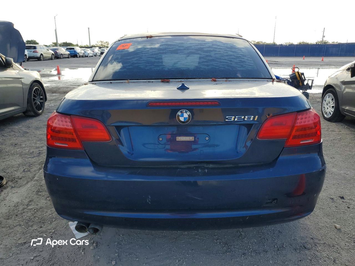 BMW Series 3 2012