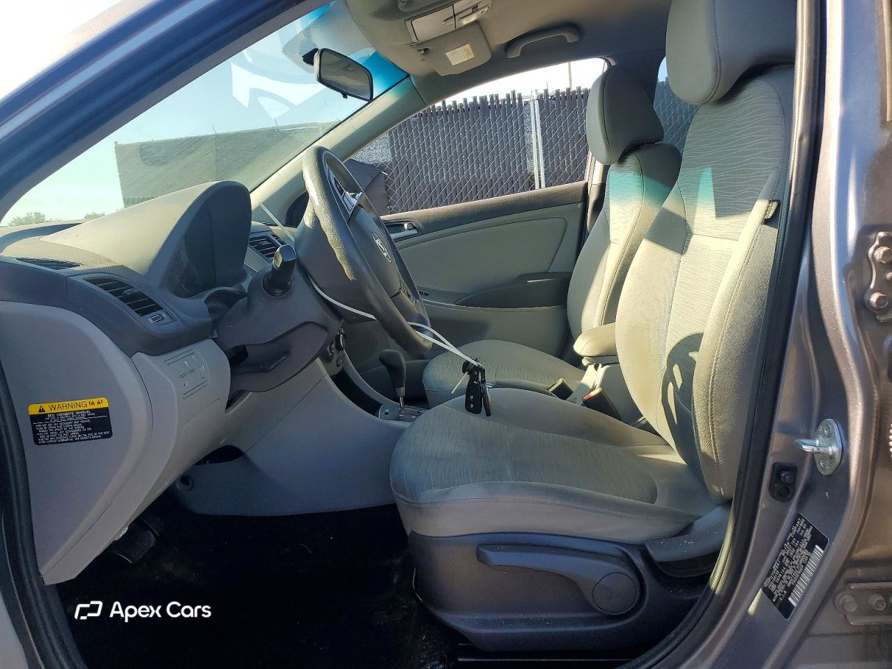 Hyundai Accent 2015