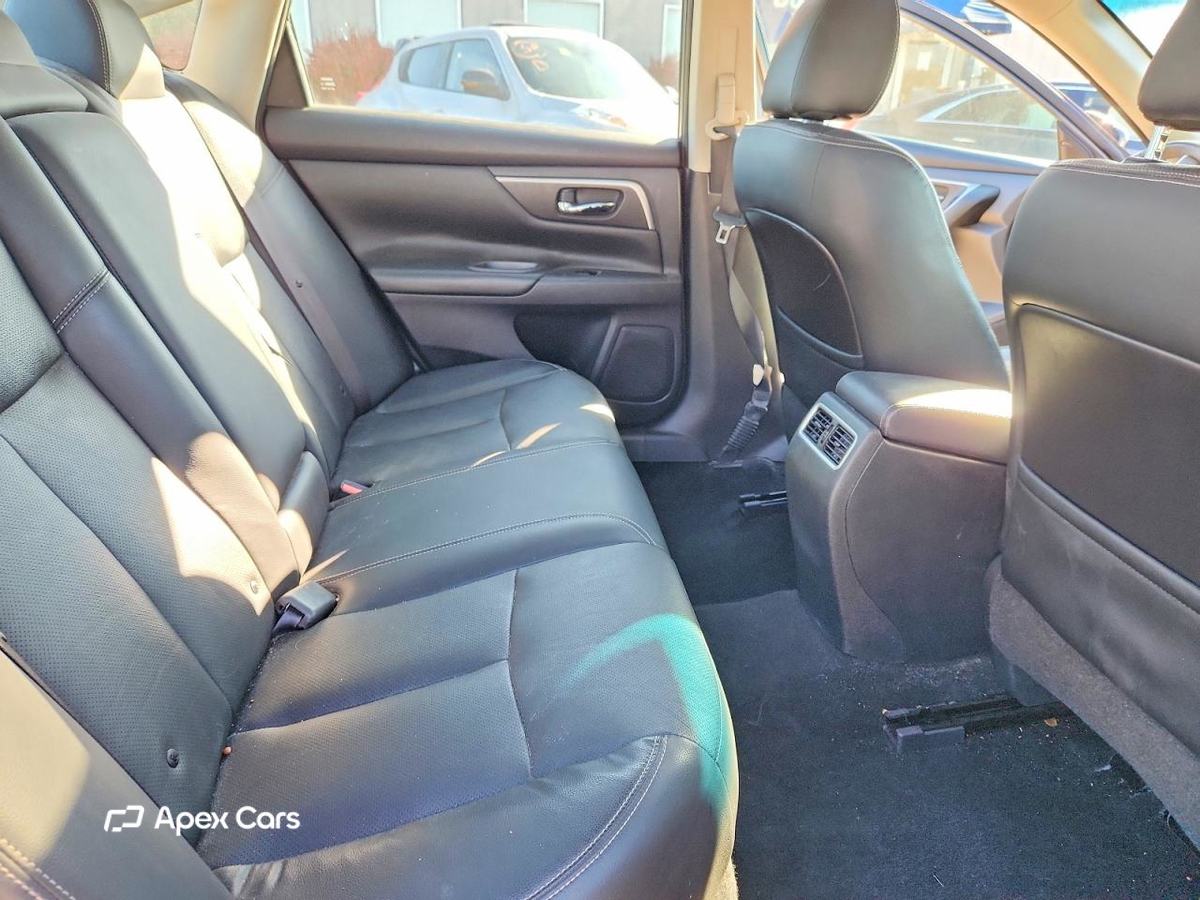 Nissan Altima 2017