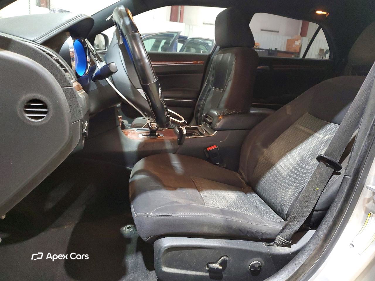 Chrysler 300 2012
