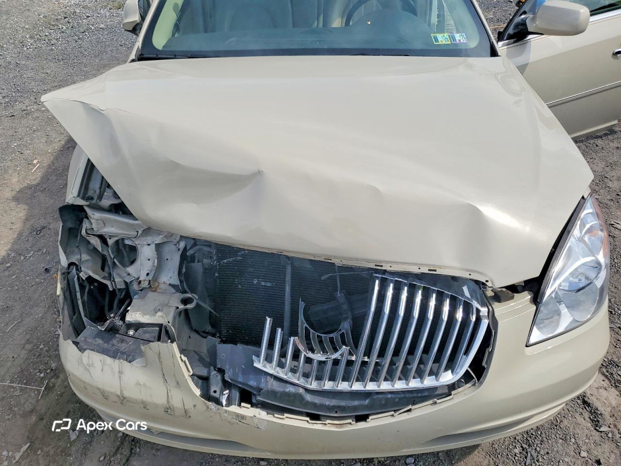 Buick Lucerne 2011