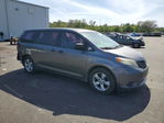 Toyota Sienna 2011