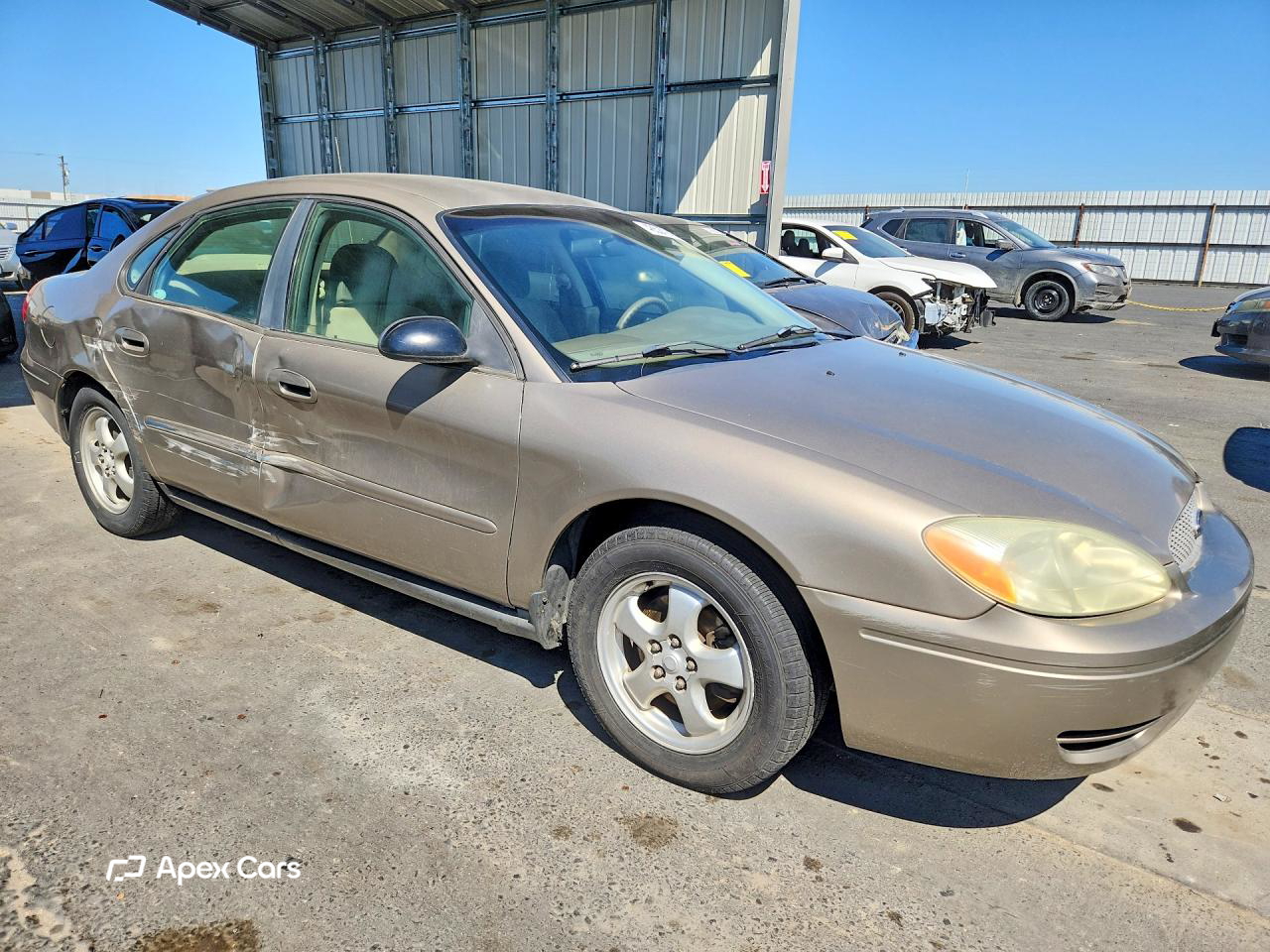 Ford Taurus 2004