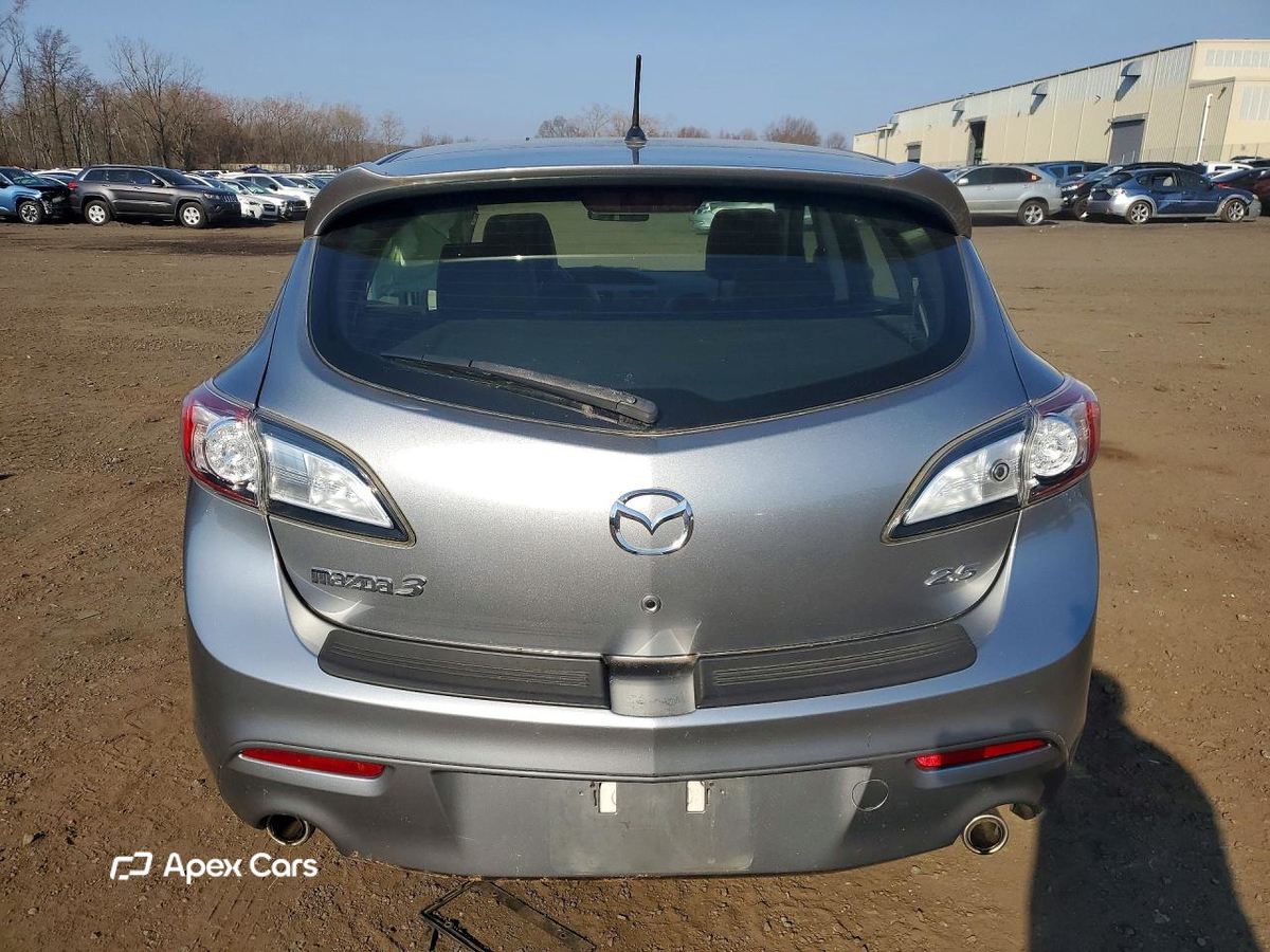 Mazda 3 2012