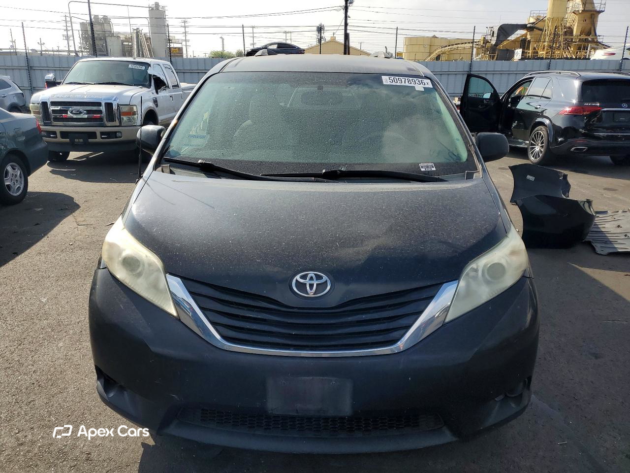 Toyota Sienna 2012