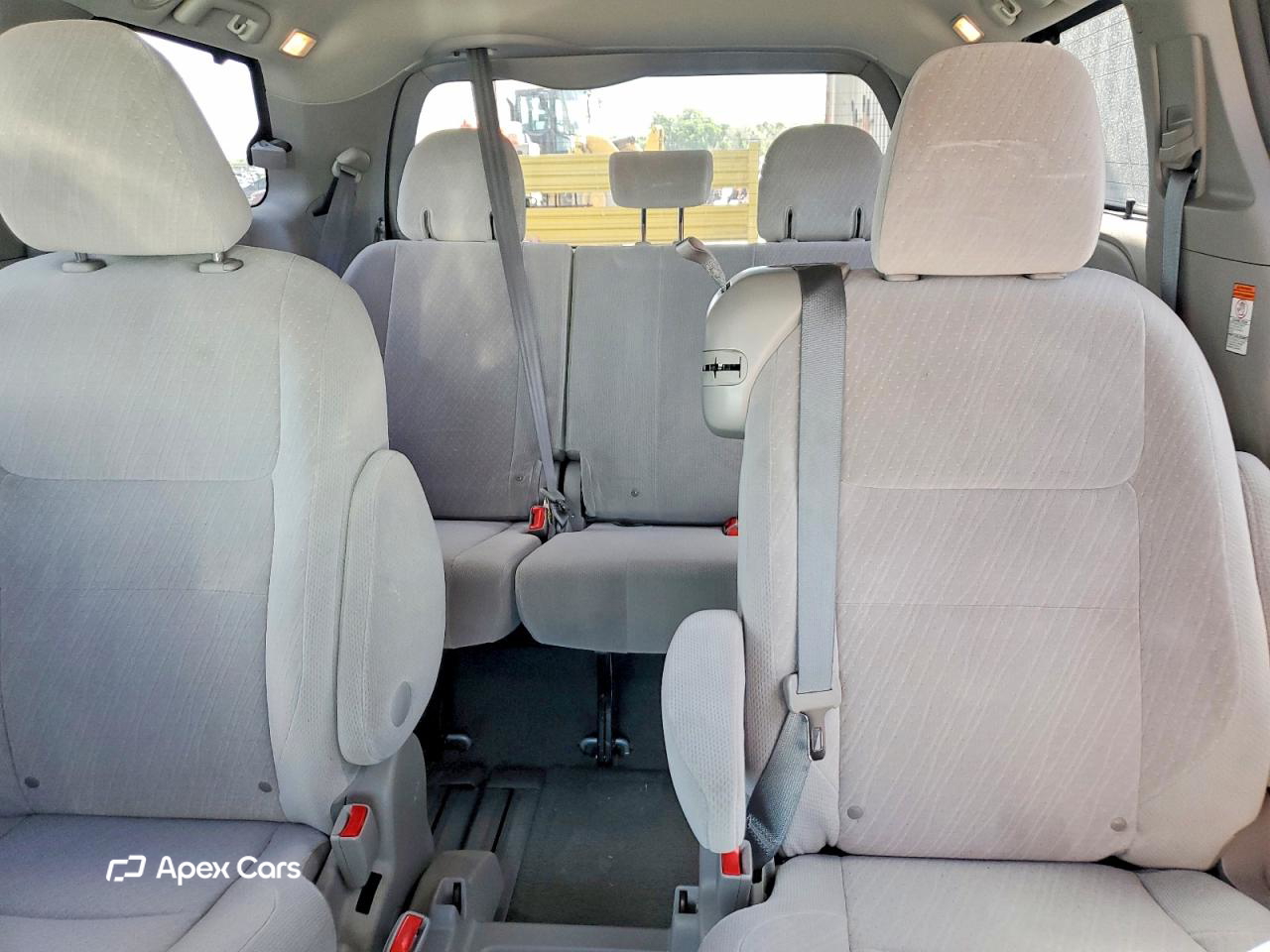 Toyota Sienna 2016