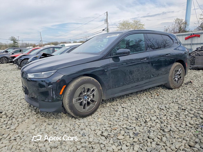 2023 BMW iX - Image 1 of 5