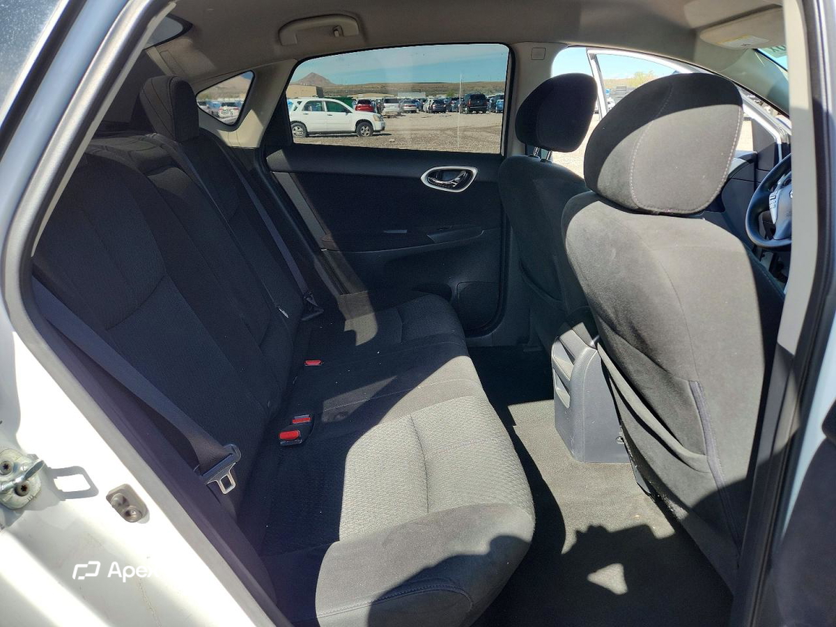 Nissan Sentra 2014