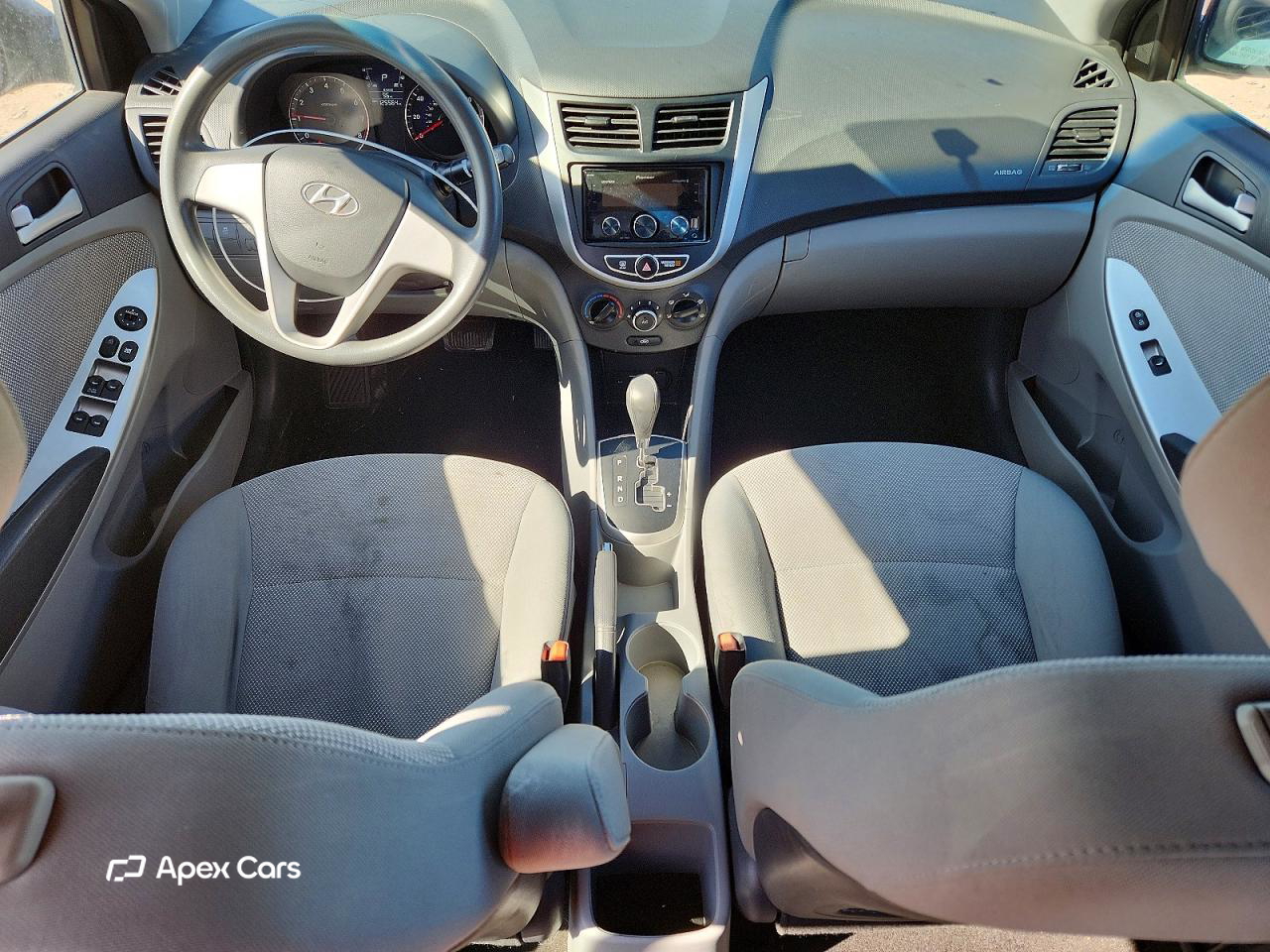 Hyundai Accent 2014