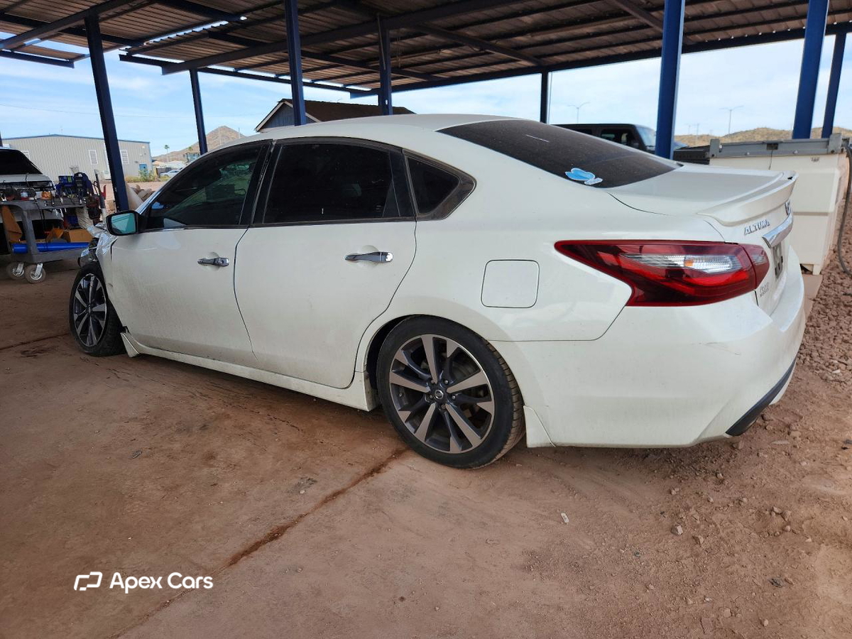 Nissan Altima 2017