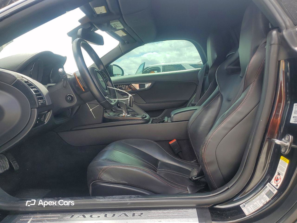 Jaguar F-Type 2014