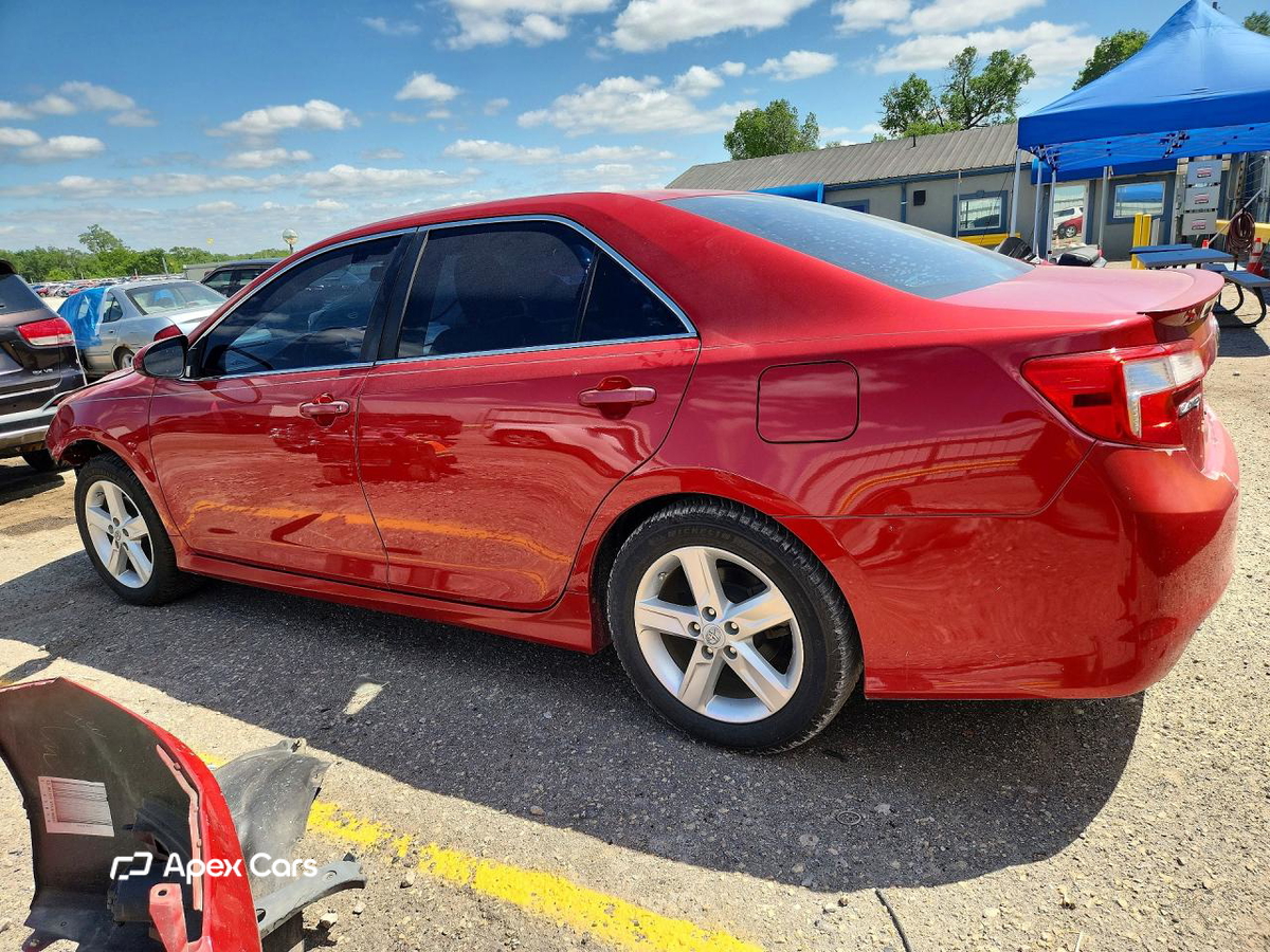 Toyota Camry 2012