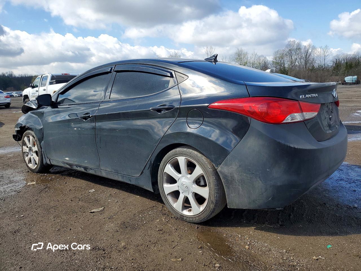 Hyundai Elantra 2013