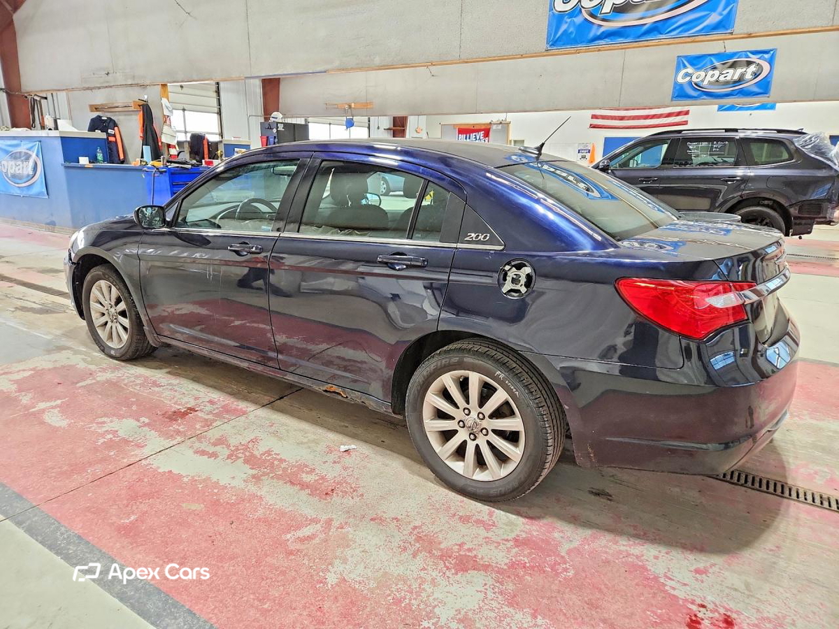 Chrysler 200 2011