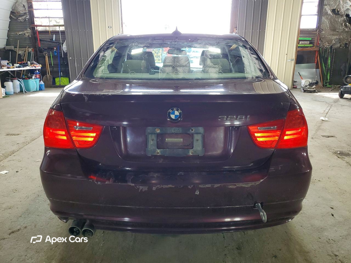 BMW Series 3 2009