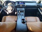 Lexus IS 2016