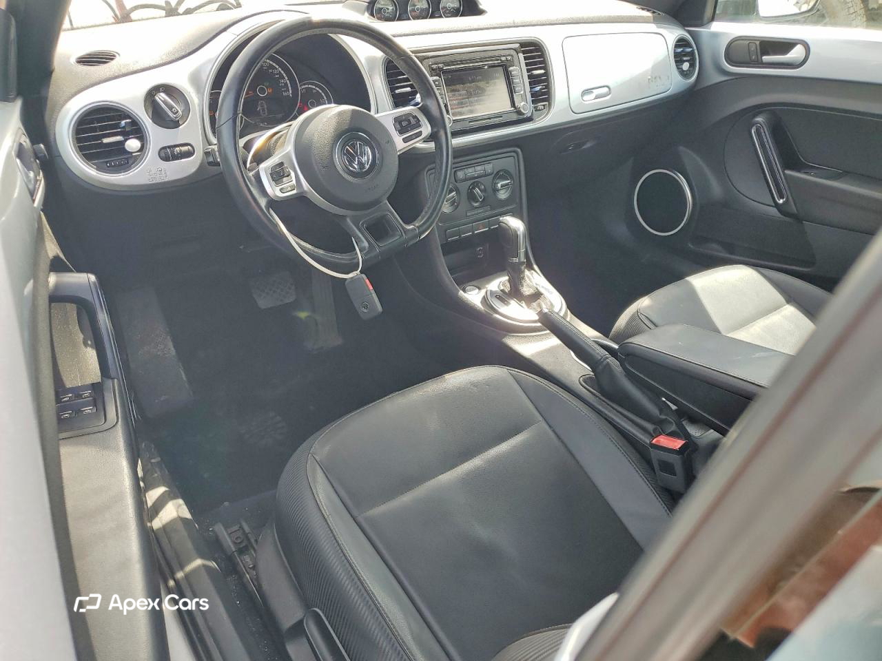 Volkswagen Beetle 2014