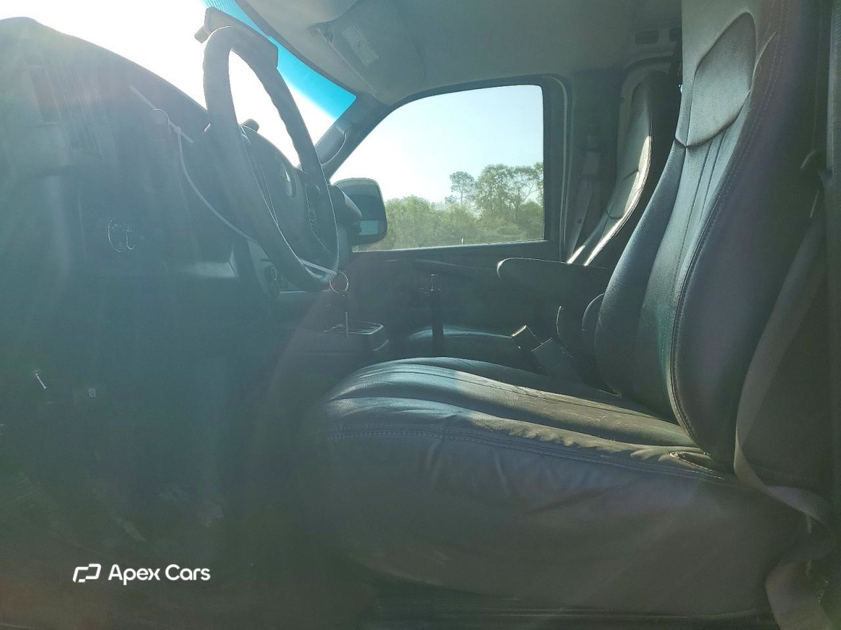 Chevrolet Express 2015