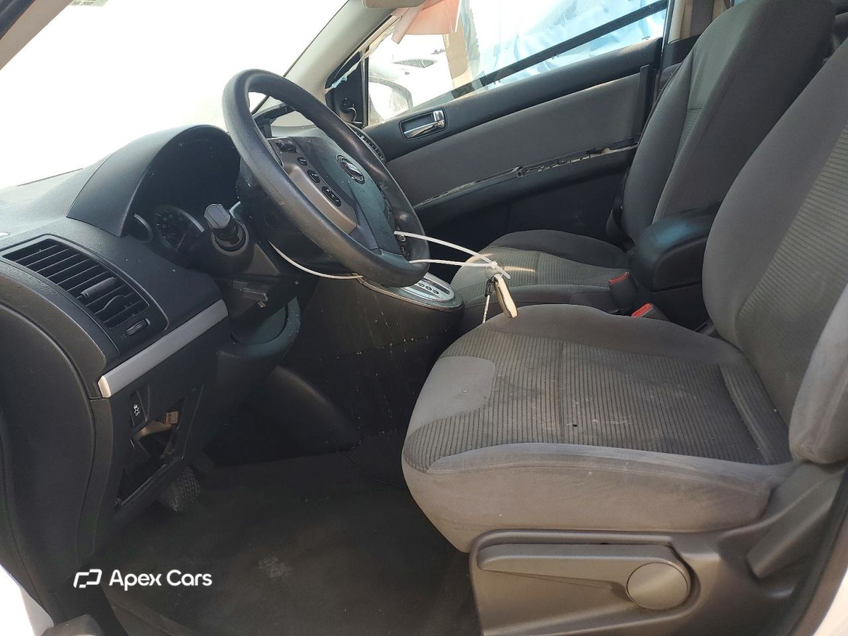 Nissan Sentra 2012