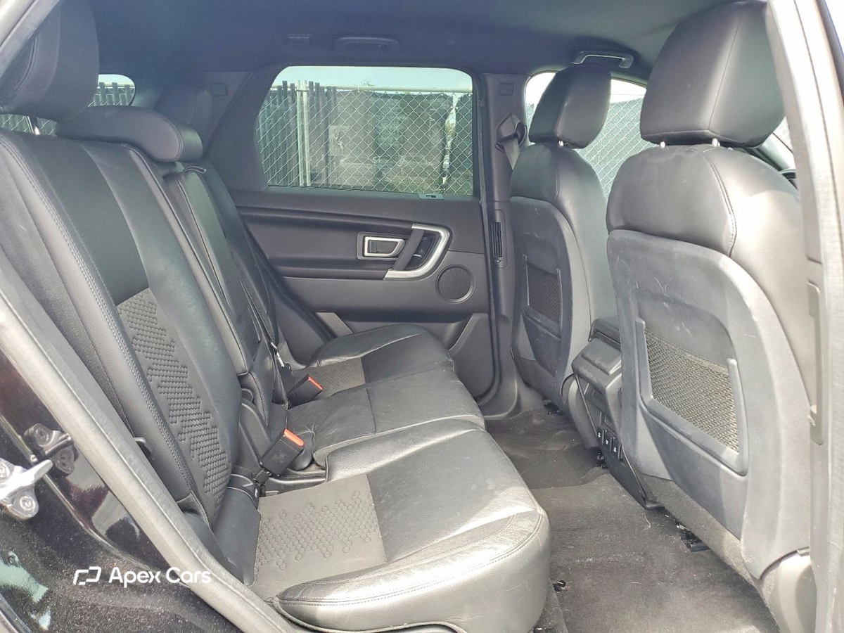 Land Rover Discovery 2019