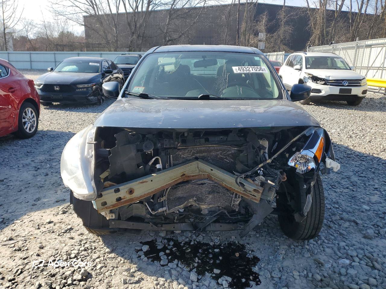 Nissan Versa 2016