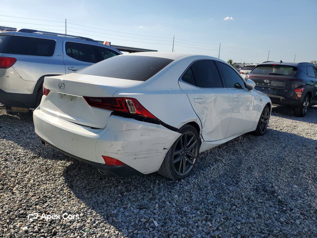Lexus IS 2014