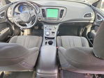Chrysler 200 2016