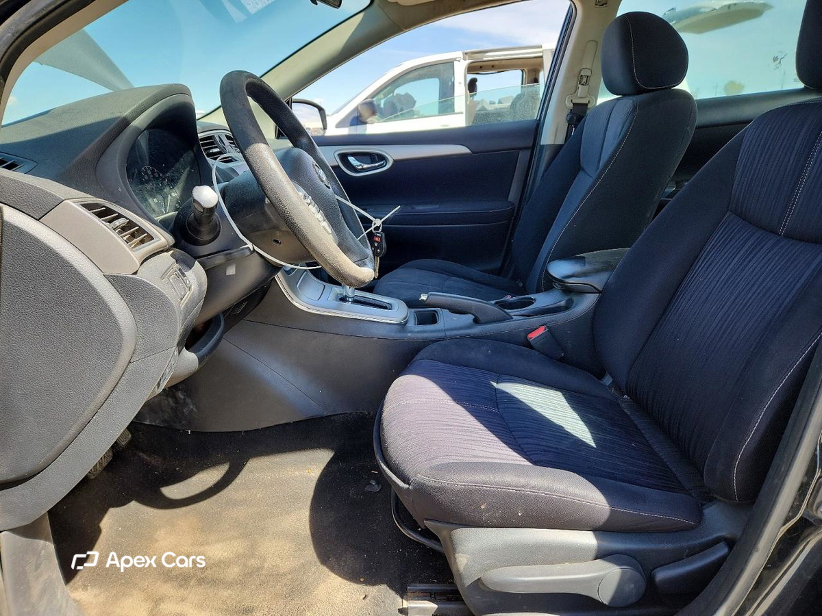 Nissan Sentra 2015