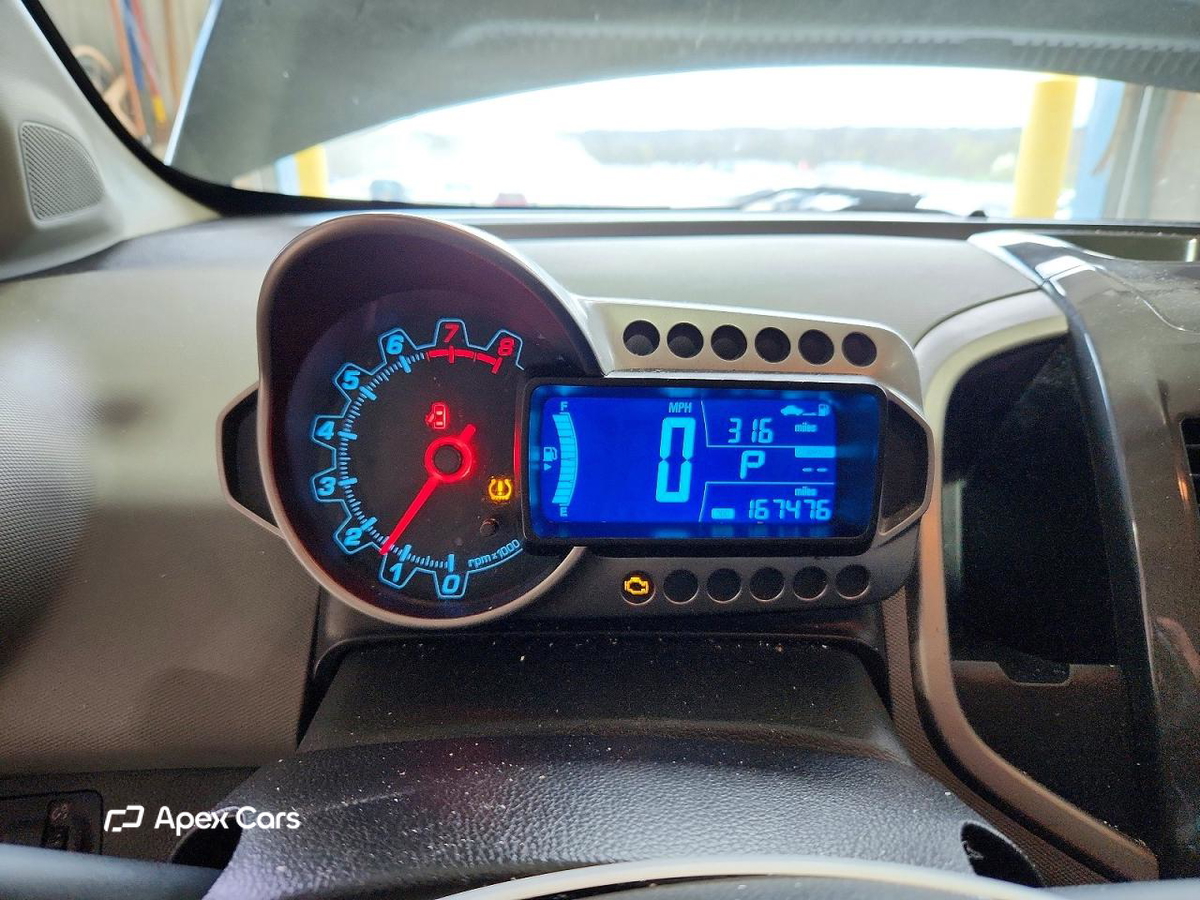Chevrolet Sonic 2015