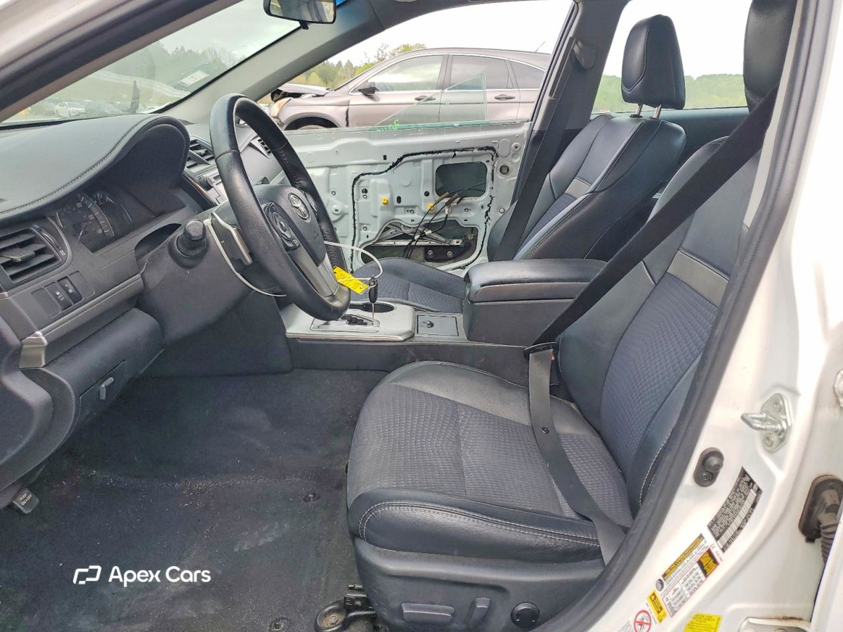 Toyota Camry 2012