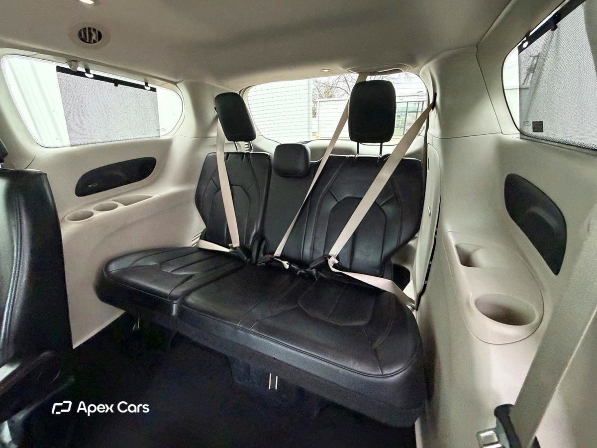 Chrysler Pacifica 2017