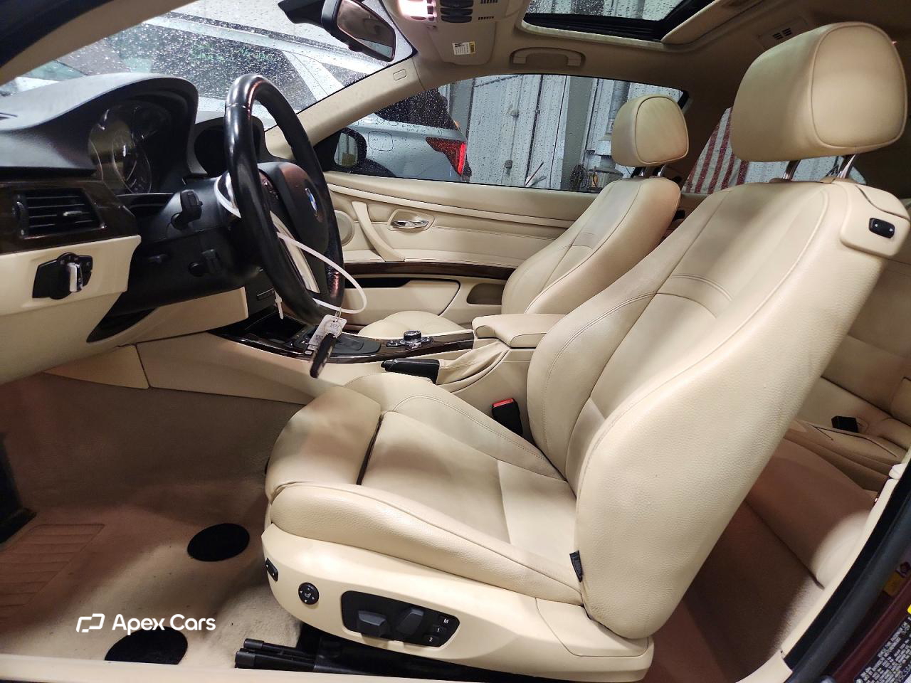 BMW Series 3 2010