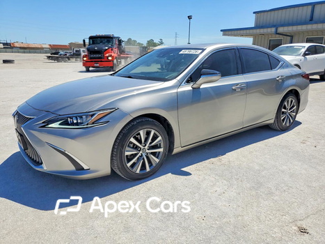 Lexus ES 2019 - Image 1 of 12
